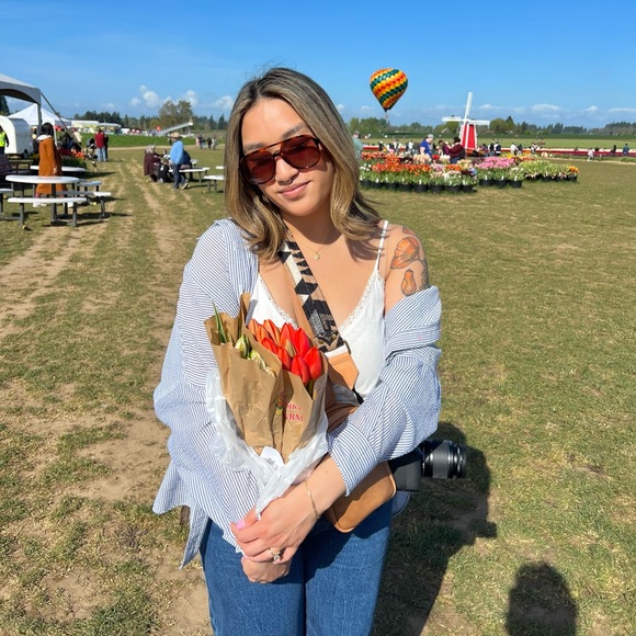 Meet your Posher, Abby - Picture 4 of 5